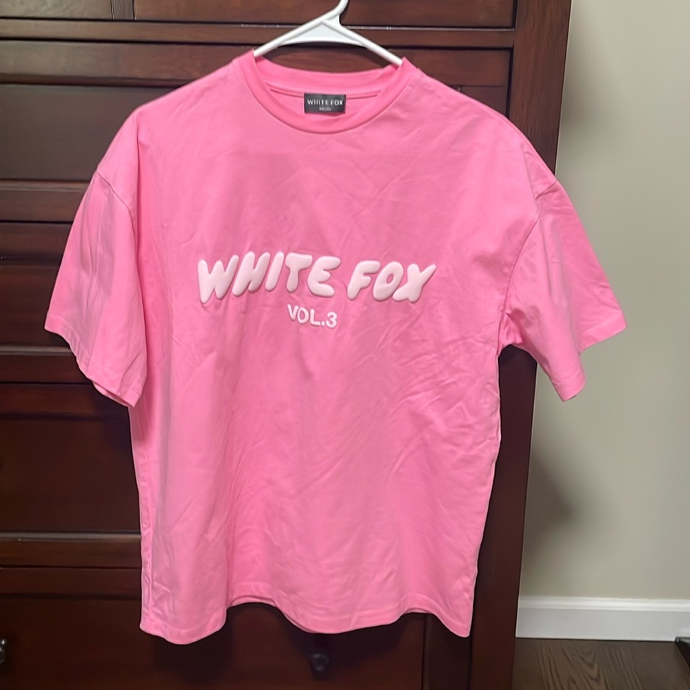 White Fox Oversized T-shirt XXS / XS NWOT